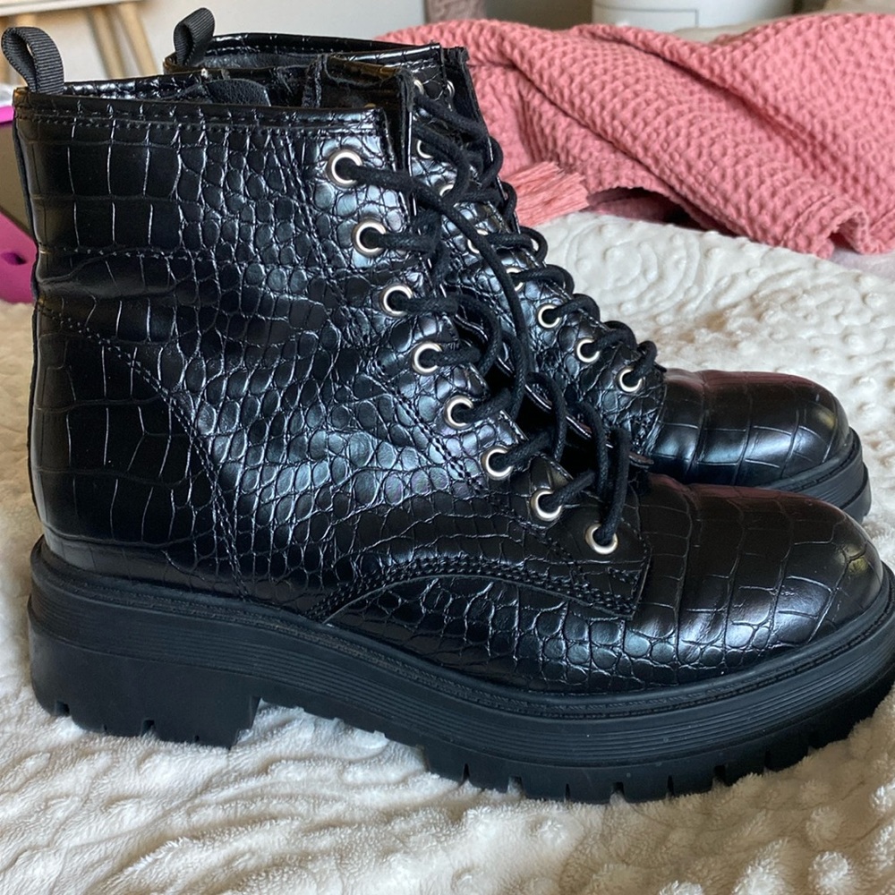 Nine West combat boots